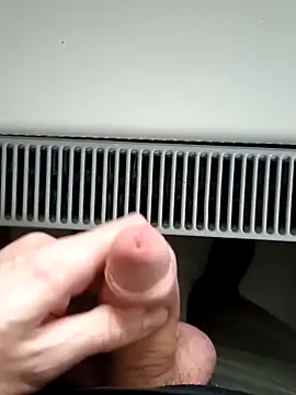 Snapshot of Asssssssseater6947 chatting on 12-03-25, 08:03 Asssssssseater6947 online show from 12-03-25, 08:03