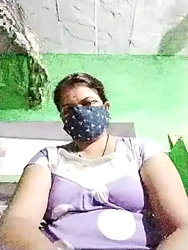 Rajnee33A online show from 10-31-25, 08:05