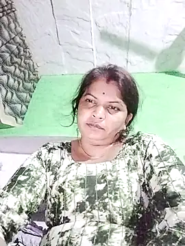 Rajnee33A online show from 11-05-25, 10:57