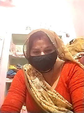 Rajnee33A online show from 04-12-26, 04:54