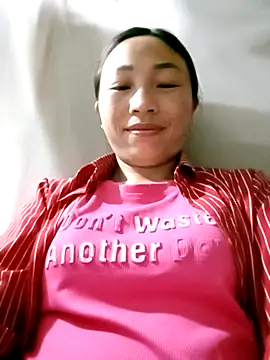 lucybaby00 online show from 03-17-26, 10:46