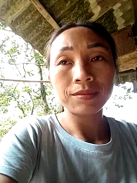 lucybaby00 online show from 10-18-25, 03:41