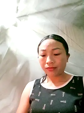 lucybaby00 online show from 12-16-25, 07:18