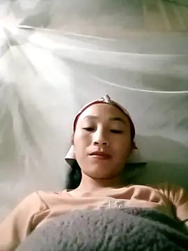 lucybaby00 online show from 10-25-25, 03:12