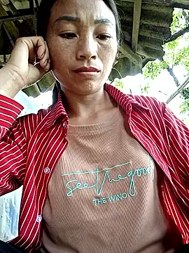 lucybaby00 online show from 05-21-26, 02:53