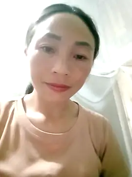 lucybaby00 online show from 11-07-25, 12:21