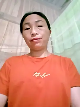 lucybaby00 online show from 03-31-26, 11:29