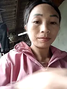 lucybaby00 online show from 11-10-25, 09:36