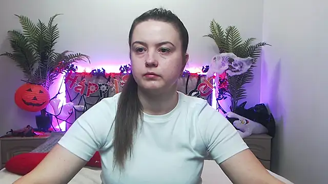 MavkaCute online show from 10-30-25, 07:00