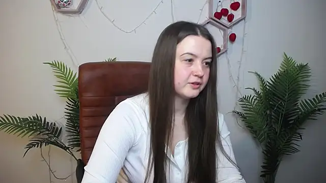 MavkaCute online show from 04-17-26, 06:22