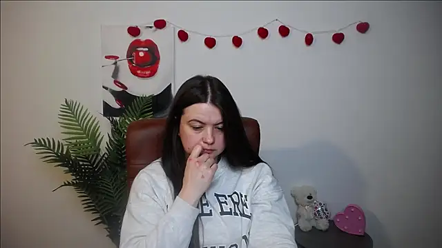 MavkaCute online show from 02-11-26, 07:58