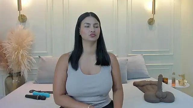 gabysanta  online show from 05-26-26, 02:15