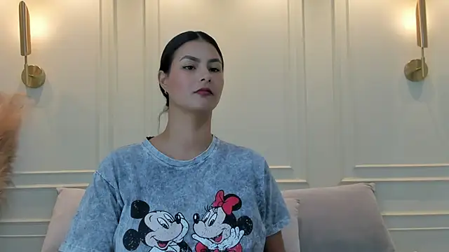 gabysanta  online show from 06-11-26, 01:41