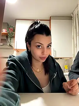 NoeliaGarcia17 online show from 12-02-25, 10:55