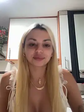 NoeliaGarcia17 online show from 09-30-25, 10:16