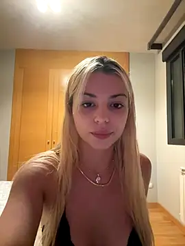 NoeliaGarcia17 online show from 09-19-25, 07:07