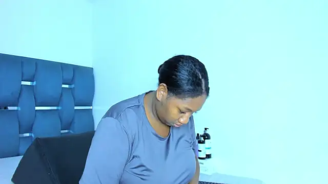 yourwife anna online show from 10-10-25, 11:55