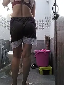 Hotcupale345 online show from 02-10-26, 07:40