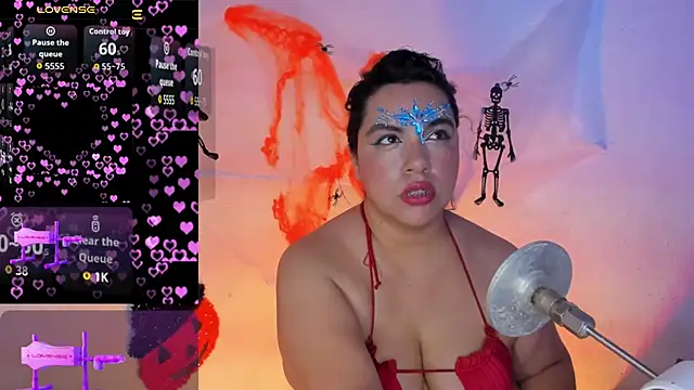 Alanna-sloppy online show from 10-26-25, 01:39