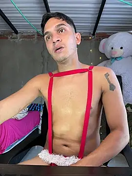 Angel latinboy online show from 05-12-26, 03:07