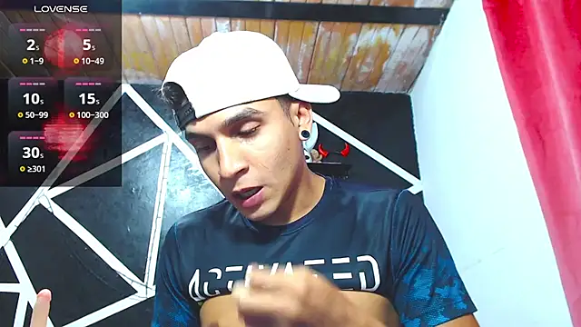 Angel latinboy online show from 09-24-25, 09:21