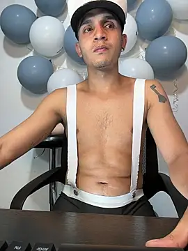 Angel latinboy online show from 03-06-26, 08:48