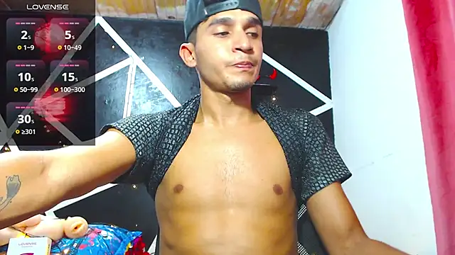 Angel latinboy online show from 09-23-25, 11:01