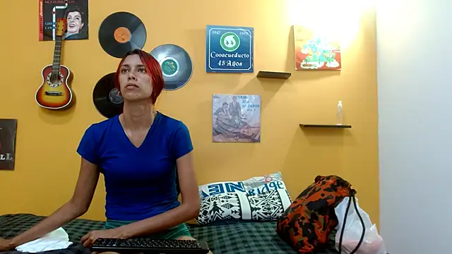 skinnyverus18 online show from 11-05-25, 07:17