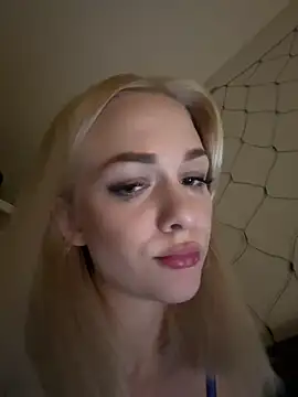 DaryaDoll online show from 12-19-25, 01:42