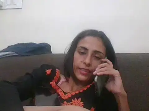 Snapshot of Your-muskan chatting on 10-01-25, 04:00 Your-muskan online show from 10-01-25, 04:00