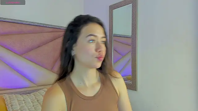 SaraWagner  online show from 04-18-26, 12:24