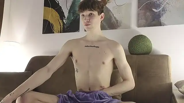 Snapshot of Maxwellchik chatting on 10-30-25, 06:16 Maxwellchik online show from 10-30-25, 06:16