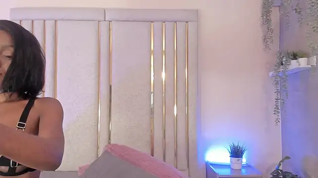 Keirahartz online show from 04-09-26, 04:14