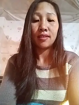 cute love00 online show from 02-02-26, 10:42