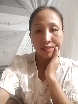 cute love00 online show from 11-10-25, 12:43