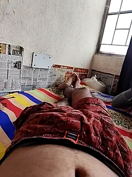 Sexyhotboy7inch online show from 11-18-25, 09:01