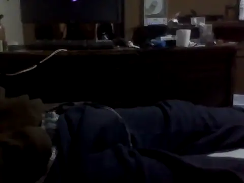 Snapshot of ReyesSau chatting on 12-01-25, 08:37 ReyesSau online show from 12-01-25, 08:37