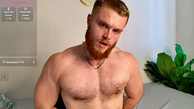 Snapshot of VictorTransMan chatting on 06-12-26, 05:10 VictorTransMan online show from 06-12-26, 05:10