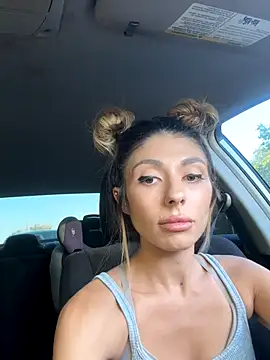 bbgurlnickii online show from 10-26-25, 10:21