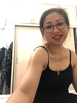 Vitamin sexy online show from 09-27-25, 09:04