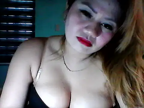 Miss Heart online show from 10-15-25, 05:39