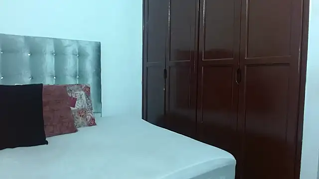 Snapshot of DaiishaWolf chatting on 09-10-25, 07:02 DaiishaWolf online show from 09-10-25, 07:02