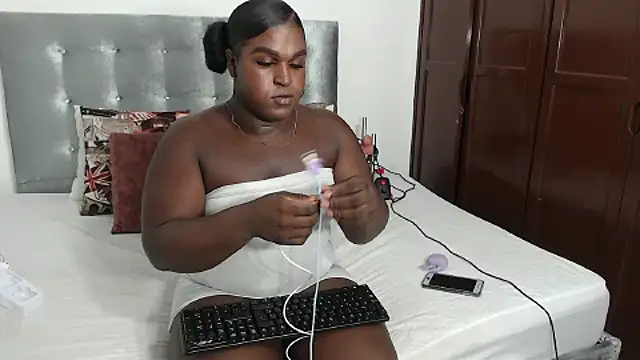 Snapshot of DaiishaWolf chatting on 10-01-25, 07:29 DaiishaWolf online show from 10-01-25, 07:29