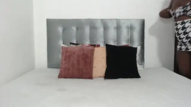 Snapshot of DaiishaWolf chatting on 10-16-25, 07:11 DaiishaWolf online show from 10-16-25, 07:11