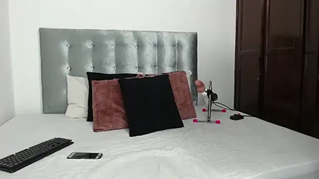 Snapshot of DaiishaWolf chatting on 01-09-26, 09:38 DaiishaWolf online show from 01-09-26, 09:38