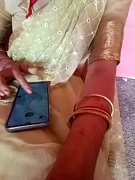 SpicyRoshni online show from 05-17-26, 05:07