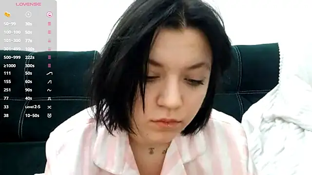 Snapshot of MelodeeCazel chatting on 10-03-25, 09:11 MelodeeCazel online show from 10-03-25, 09:11