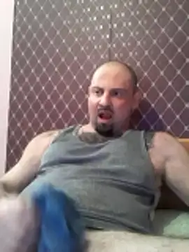  NEREZA  online show from 11-04-25, 04:44