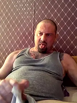 Snapshot of _NEREZA_ chatting on 07-10-26, 03:12 NEREZA online show from 07-10-26, 03:12