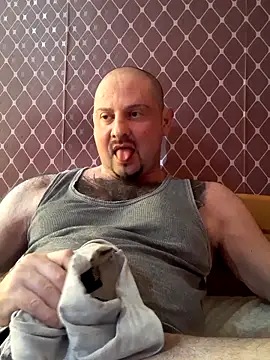  NEREZA  online show from 04-07-26, 03:58